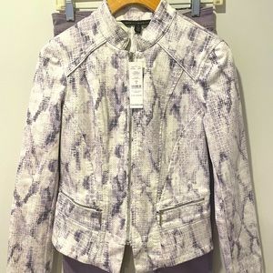 White House Black Market lt purple & ecru snakeskin print Moto Jacket, Size 0